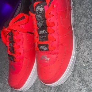 Nike Air Force 1 Red Size Y3.5 W5 M3.5